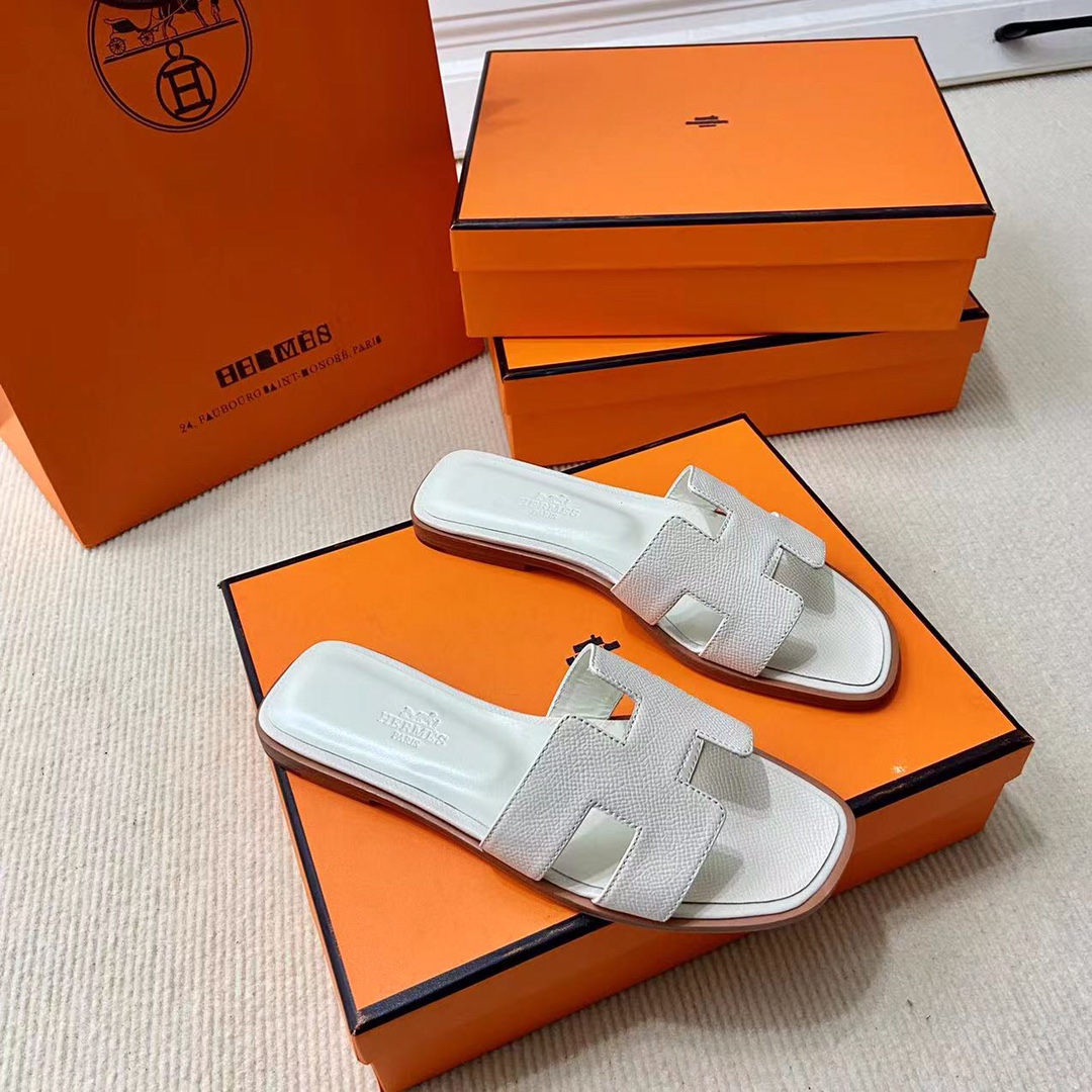 에르메스 올수공 오란 슬리퍼 샌들 앱송 103